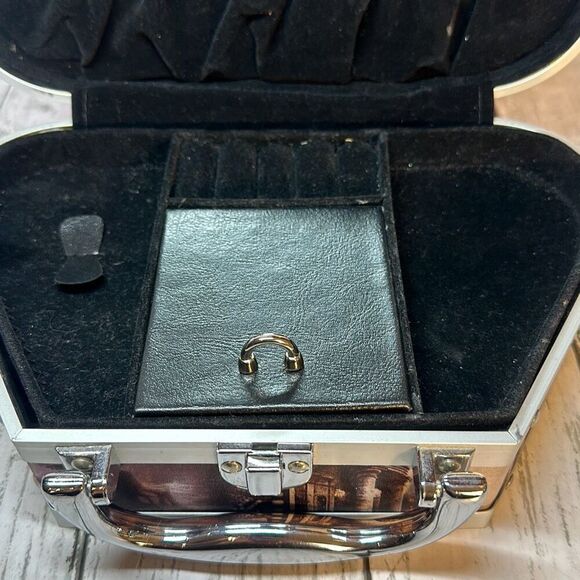 Vintage Hard Shell BERLIN LONDON PARIS Handbag Jewelry Case Organizer Footed - Picture 8 of 12